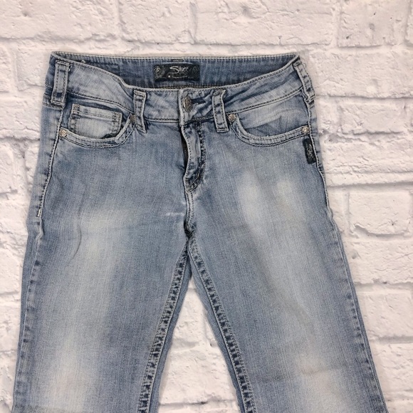 Silver Jeans Suki Bootcut  Size 28 Short Stretch Medium wash denim - Picture 10 of 14
